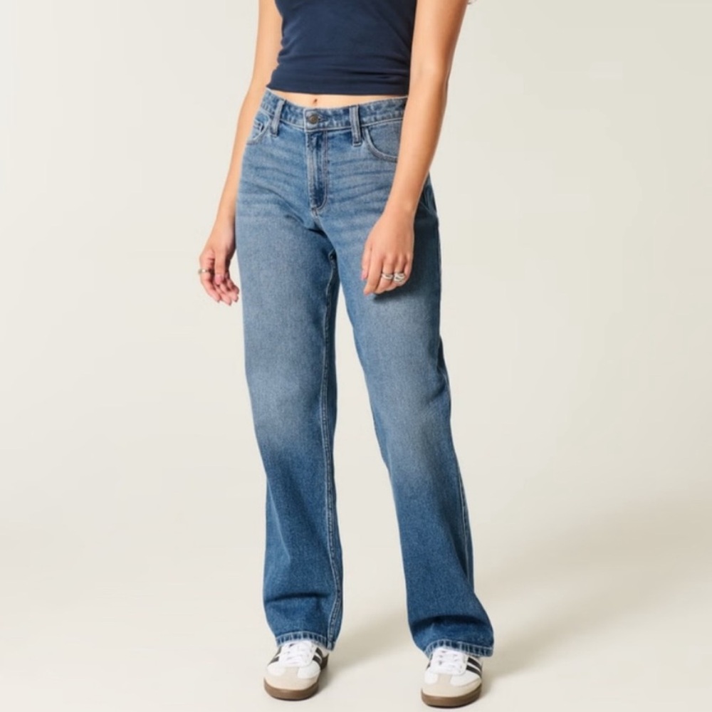 Hollister ULTRA HIGH-RISE DAD jeans